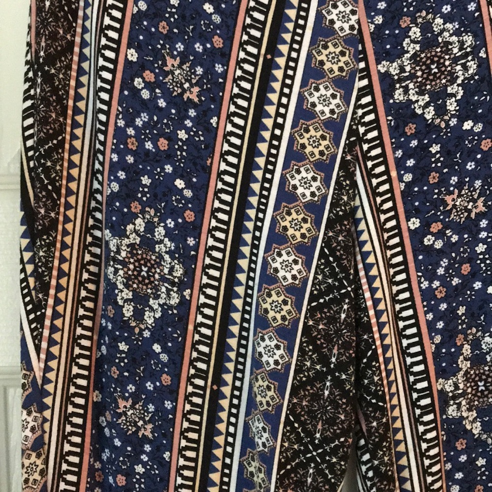 Patterned flared fun pants - Picture 2 of 2